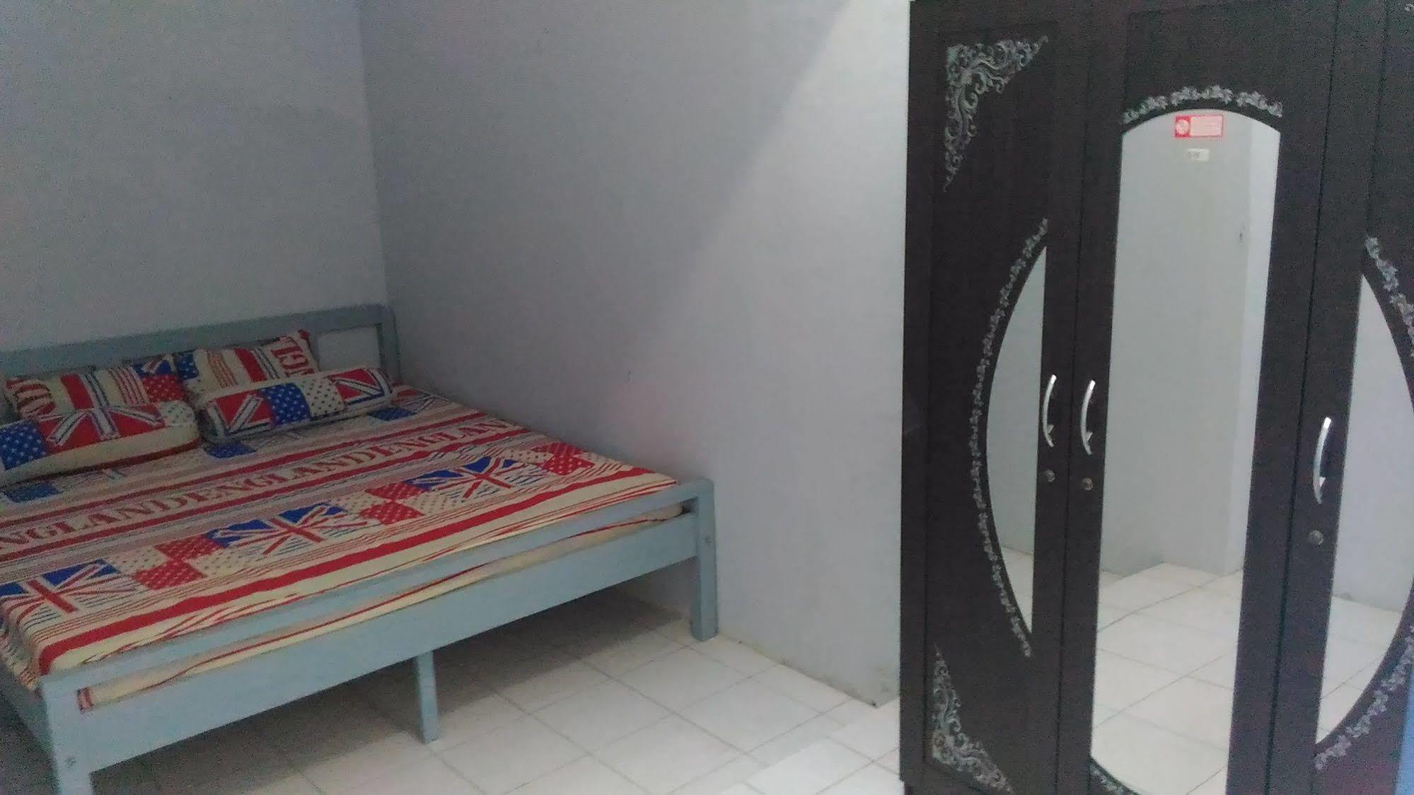Alex House Semarang